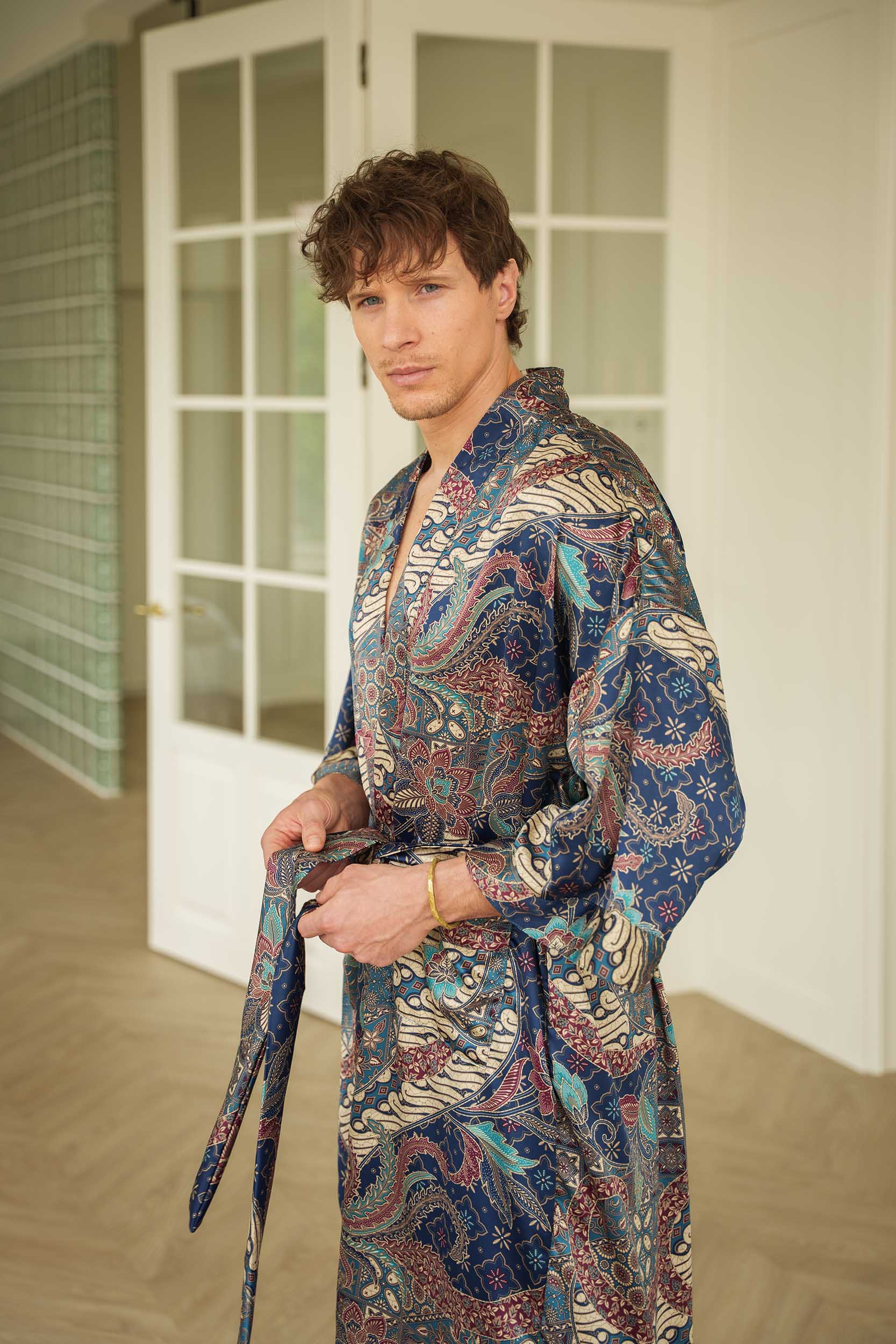 Men’s Satin Kimono Robe Angkasa – Blue L/XL