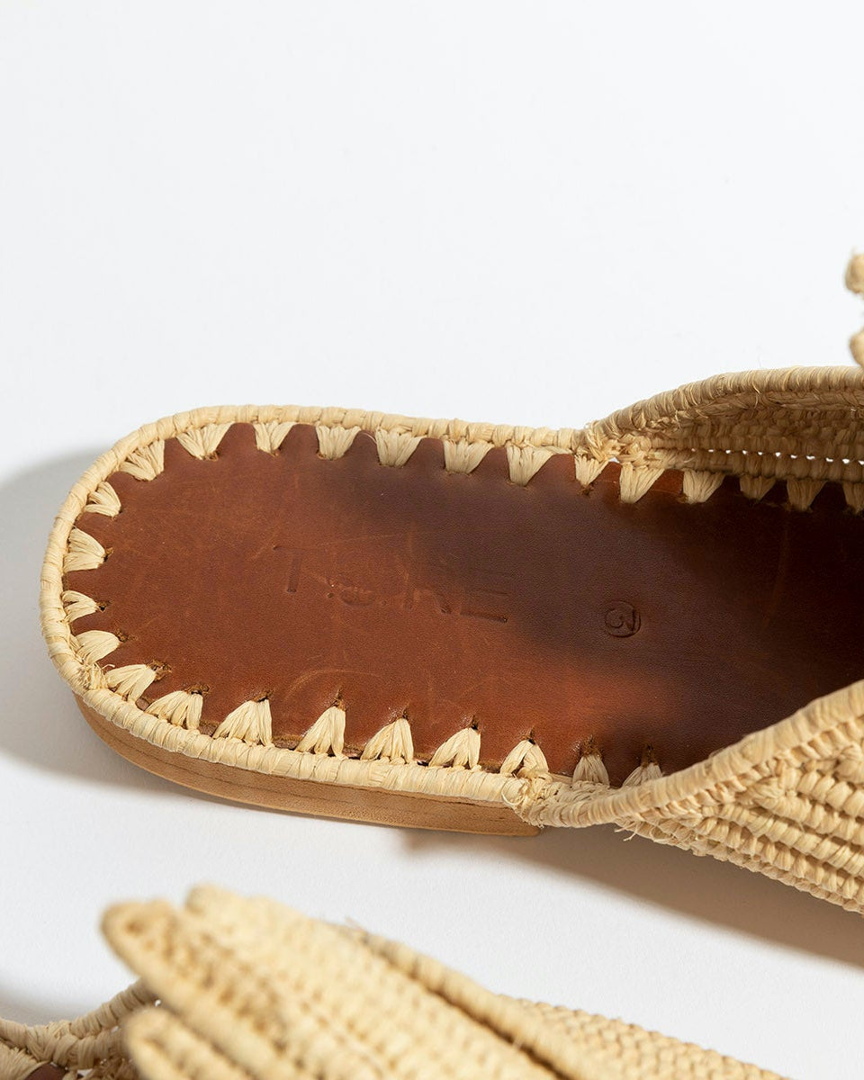 Women's Moroccan Raffia Slide Sandals closeup