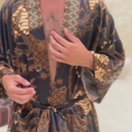 man wearing mens satin kimono robe svarna