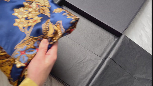 tore-kimono-robe-gift-packaging