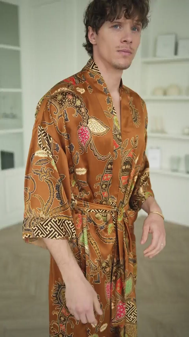man wearing mens satin kimono rbe Surya